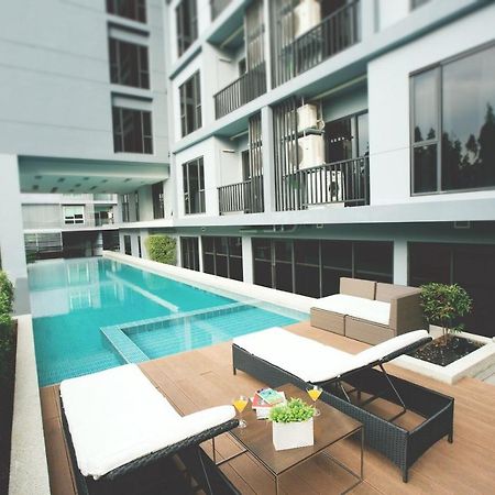 Park 19 Hotel Бангкок Экстерьер фото